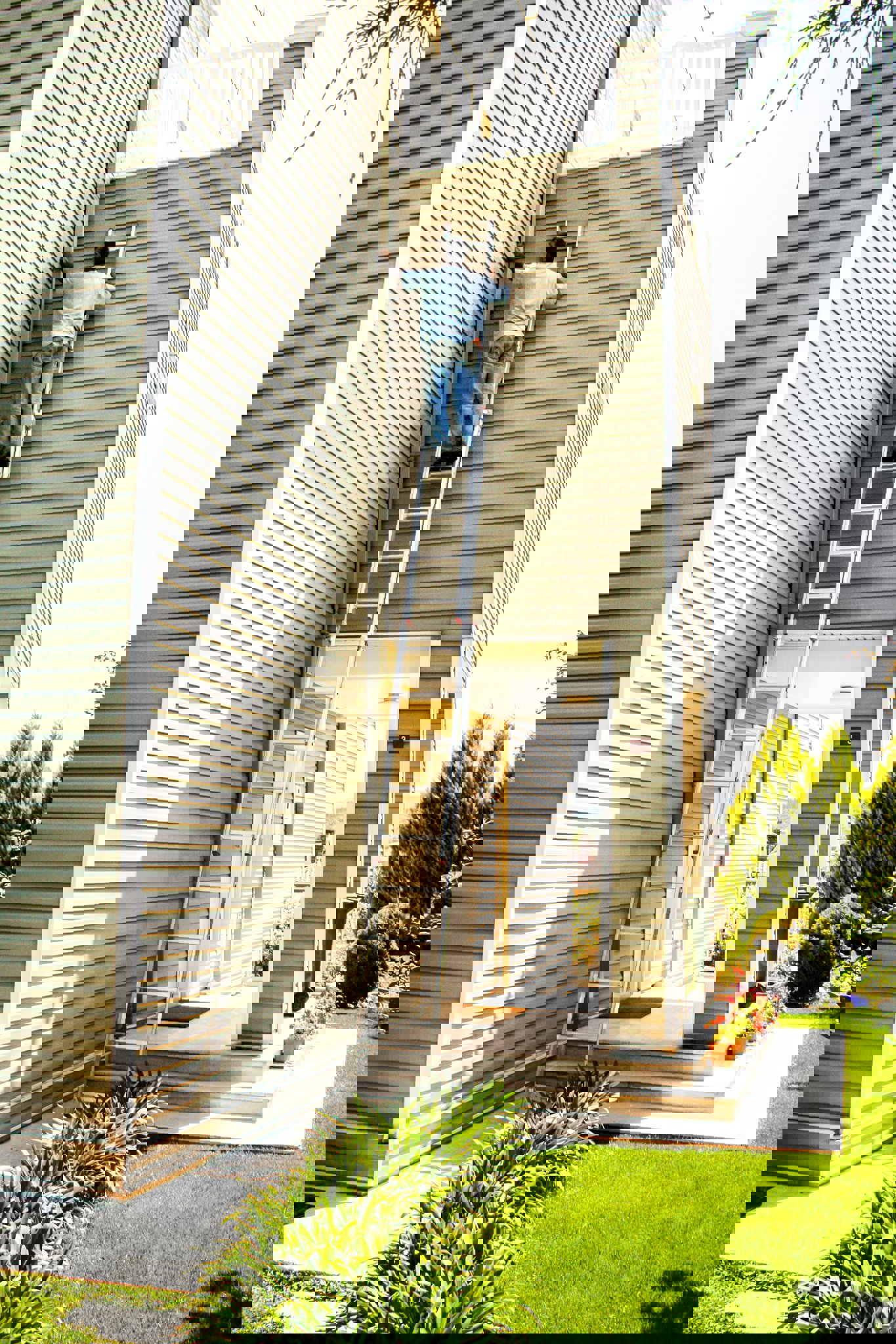 Akrobat Üç Parçalı Sürgülü Alüminyum Merdiven 3X250 Cm PTT Merdiveni küçük görsel