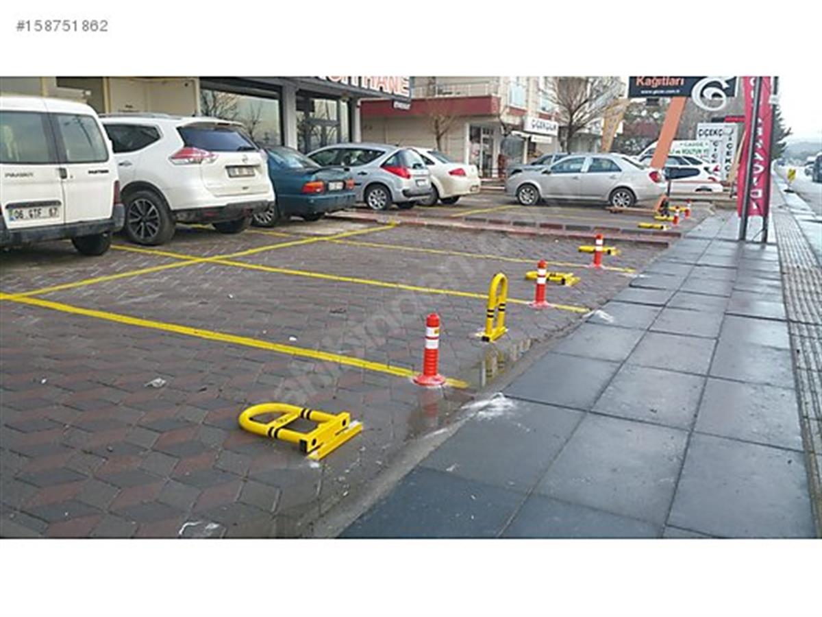 Yatar Kendinden Kilitli Otopark Bariyeri küçük görsel