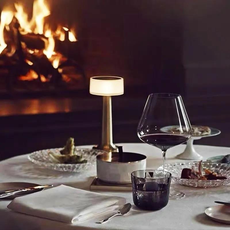 Forlife Amazon Dekoratif Şarjlı Led Masa Lambası FL-8061 küçük görsel