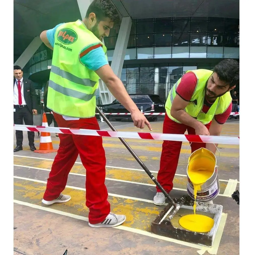 Zbs Çift Kompenantlı Çizgi Boyası 20 Kg (Kalın Çizgi Ve İşaretleme Uygulamaları İçin, Hiç Çıkmayan Boya) küçük görsel
