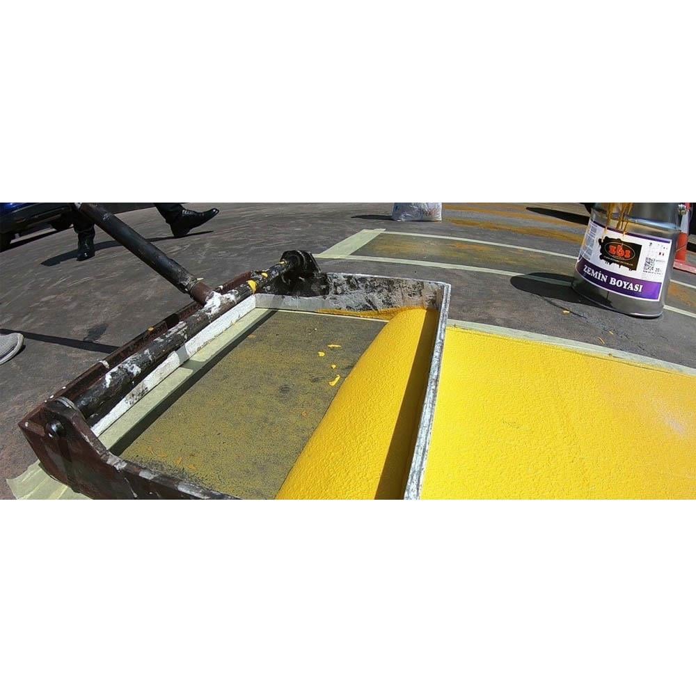 Zbs Çift Kompenantlı Çizgi Boyası 20 Kg (Kalın Çizgi Ve İşaretleme Uygulamaları İçin, Hiç Çıkmayan Boya) küçük görsel