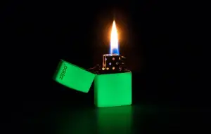 Classic Glow In Dark Logo küçük görsel