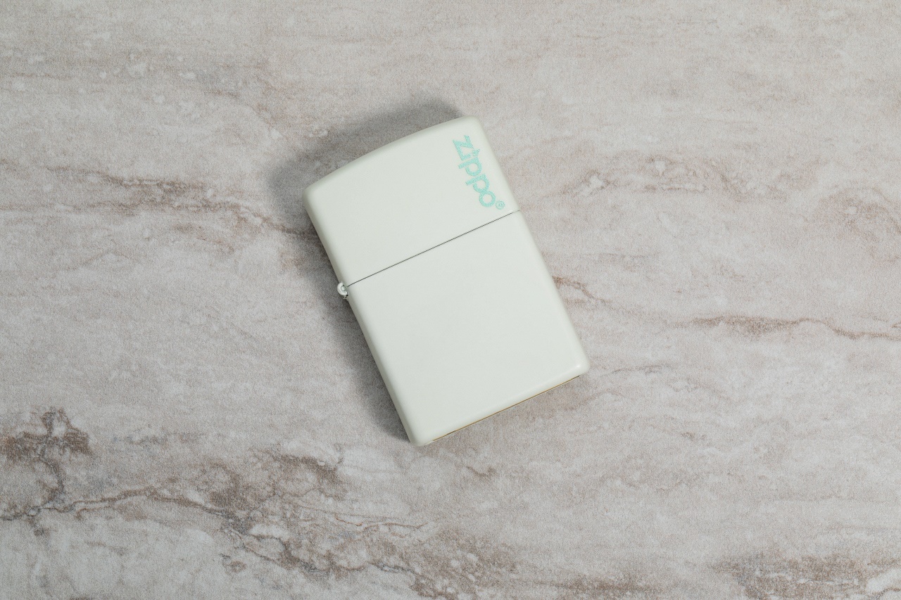 Classic Glow In Dark Logo küçük görsel