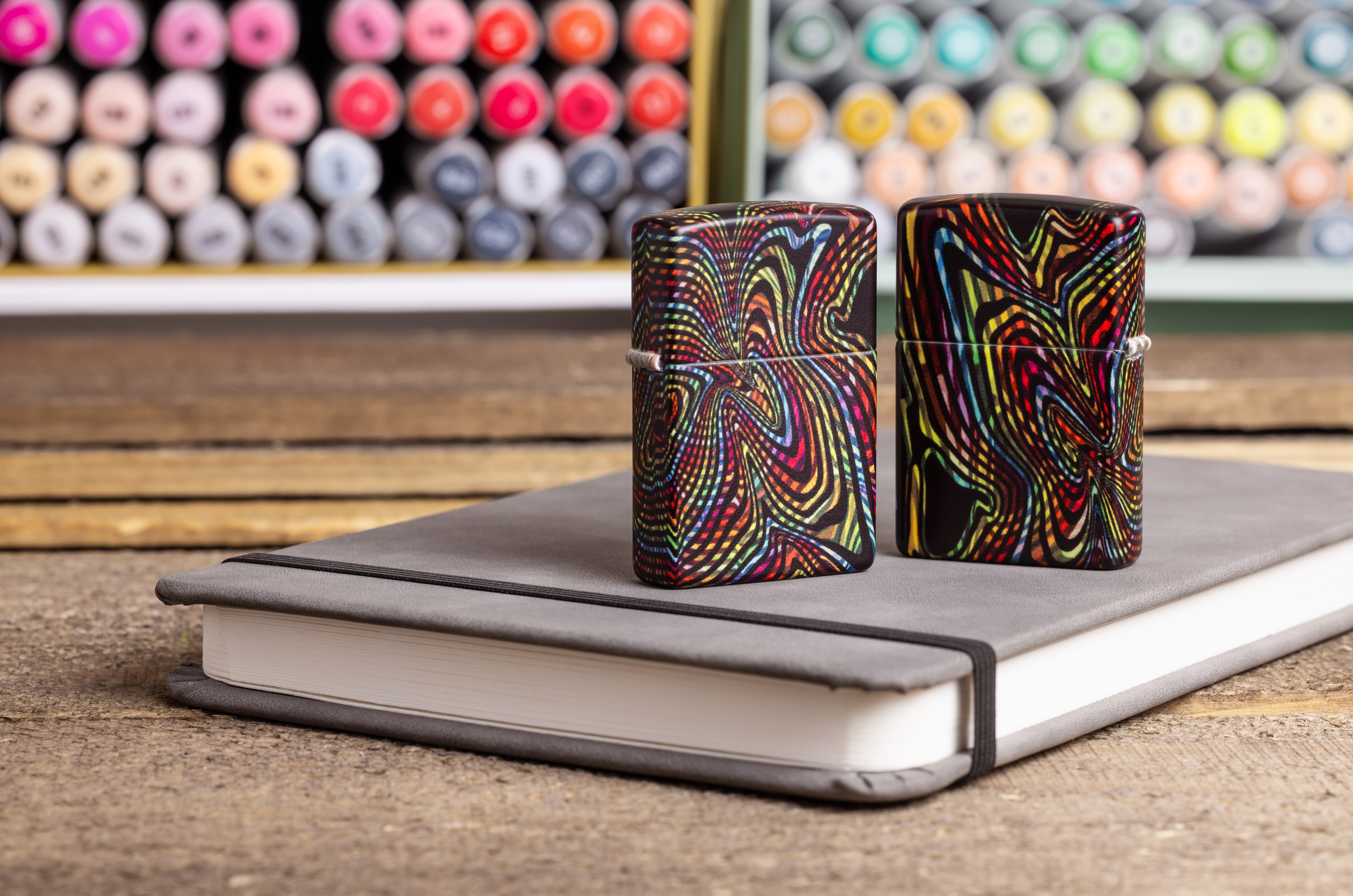 Glowing Illusion Design küçük görsel