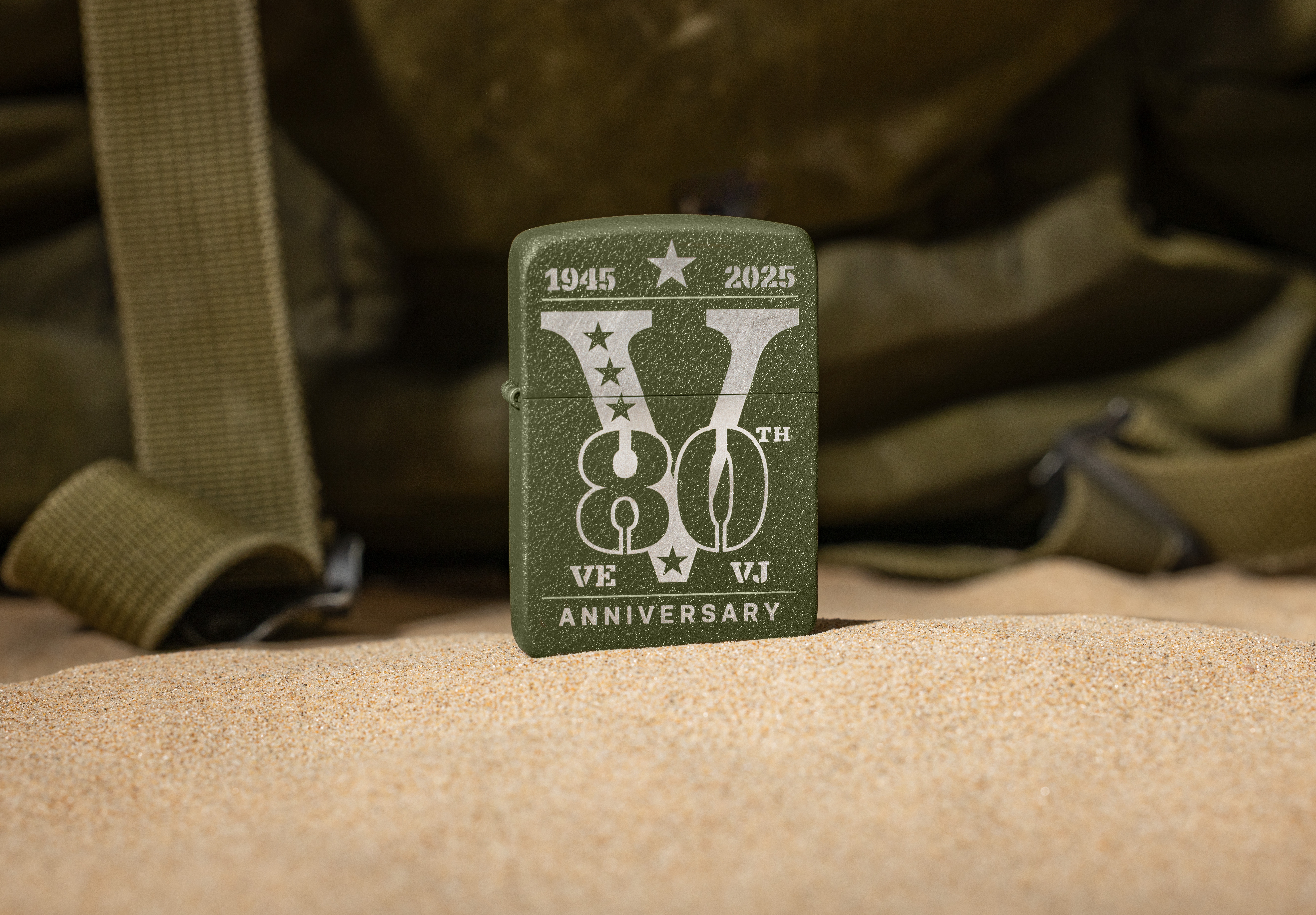 Ve/Vj Design 80Th Anniversary küçük görsel