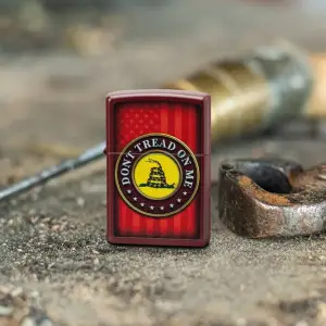 Dont Tread on Me® Crest Design küçük görsel